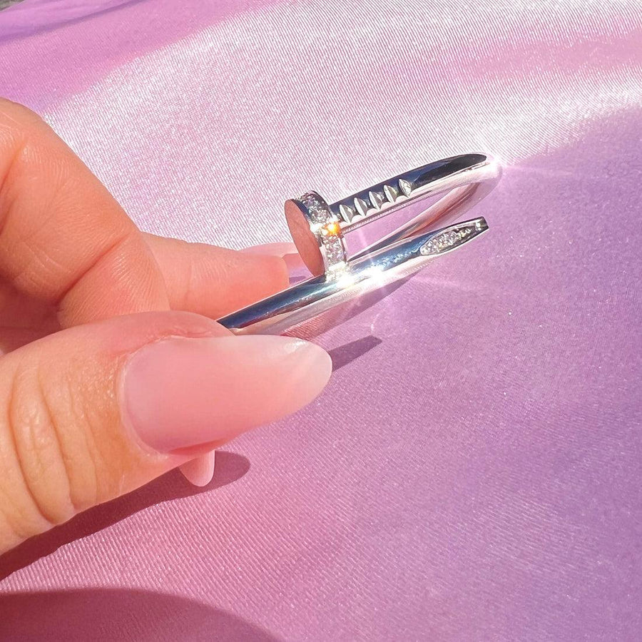 Iced Nail Karperec