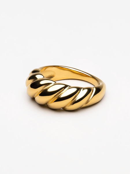 Croissant Ring