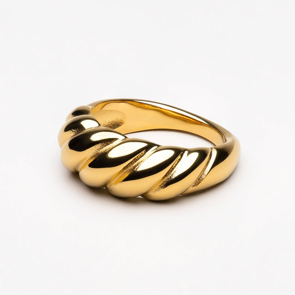 Croissant Ring