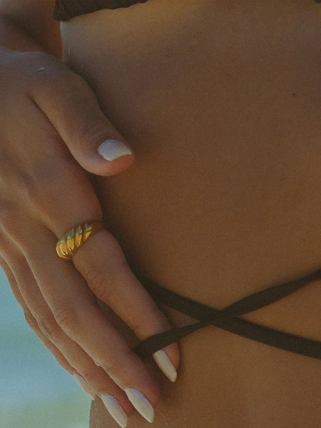 Croissant Ring